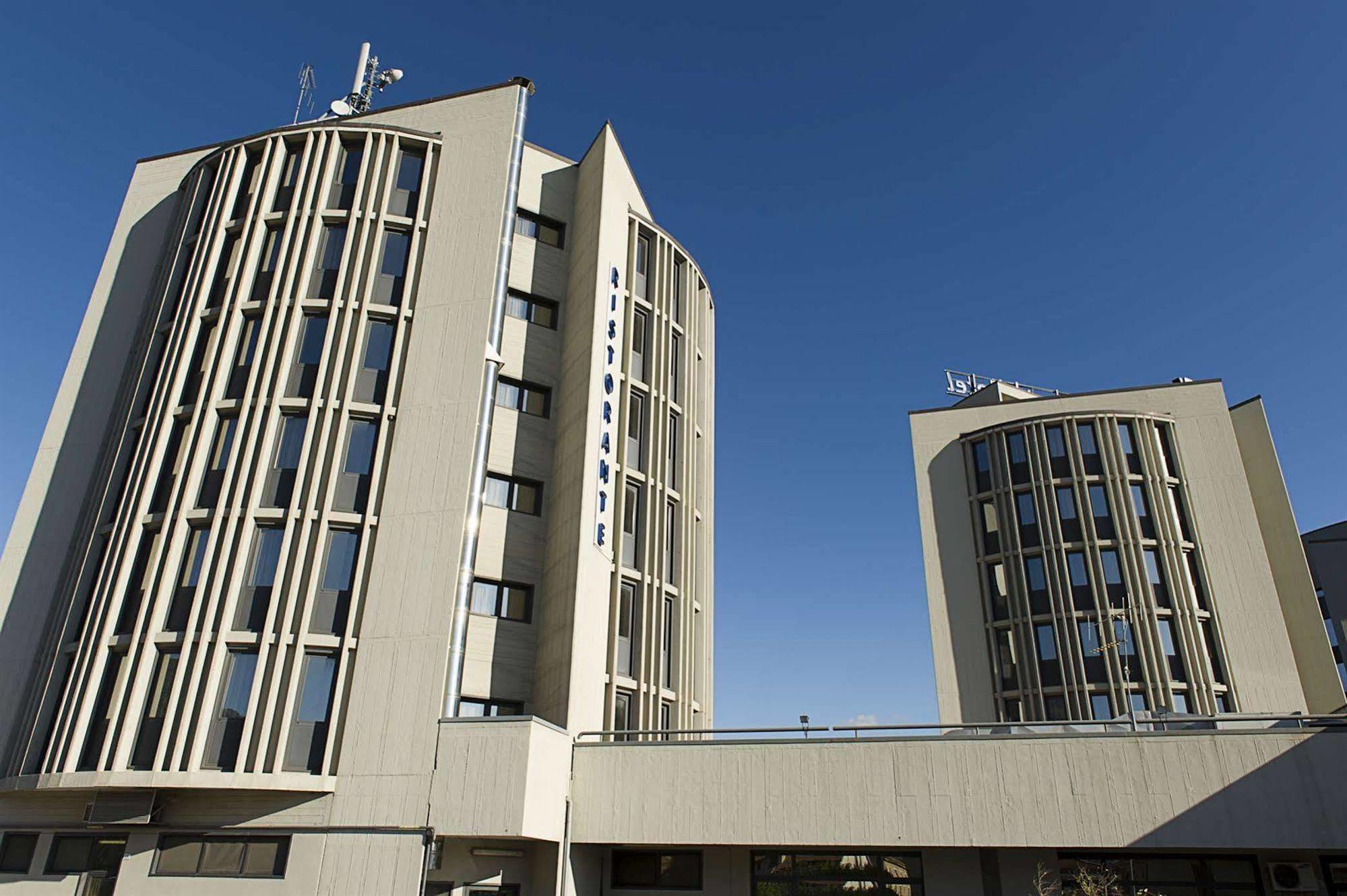 Classic Hotel Tulipano Terni Exterior photo